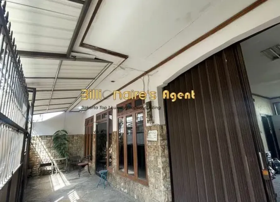 Dijual Rumah Bisa untuk Kantor di Jl. Pertanian ,Lebak Bulus Jakarta