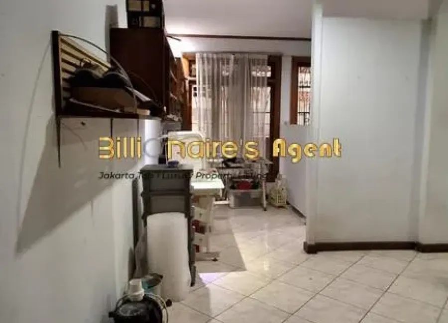 Dijual Rumah Bisa untuk Kantor di Jl. Pertanian ,Lebak Bulus Jakarta