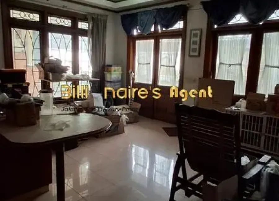 Dijual Rumah Bisa untuk Kantor di Jl. Pertanian ,Lebak Bulus Jakarta