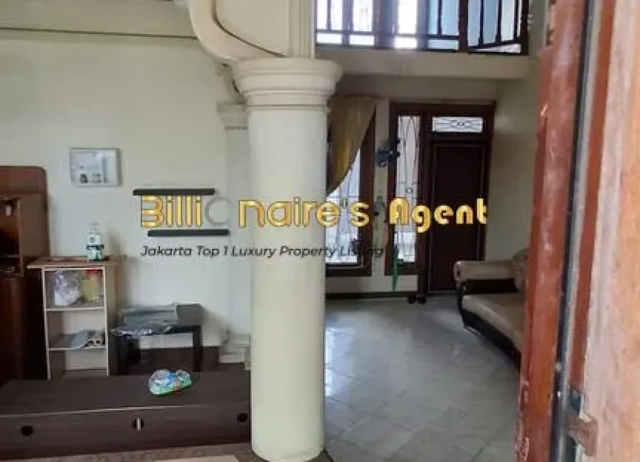 Dijual Rumah Bisa untuk Kantor di Jl. Pertanian ,Lebak Bulus Jakarta