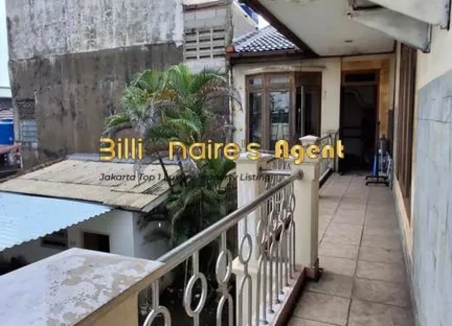 Dijual Rumah Bisa untuk Kantor di Jl. Pertanian ,Lebak Bulus Jakarta