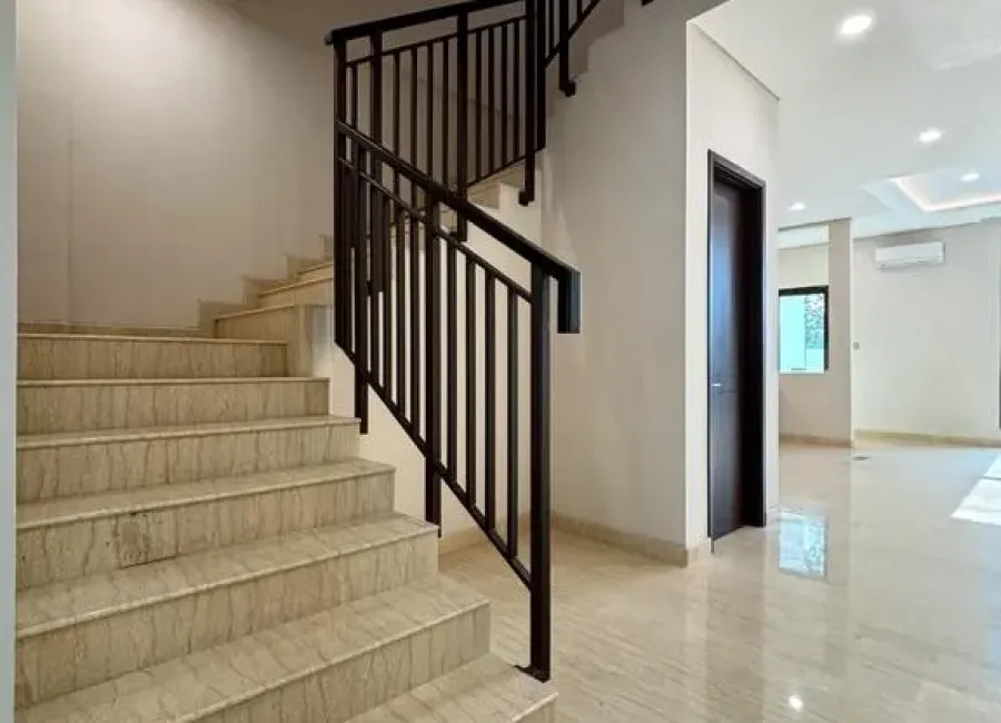 Billionaire's Agent - Disewakan Townhouse 3 Lantai Brand New di Pondok Indah Townhouse Jakarta