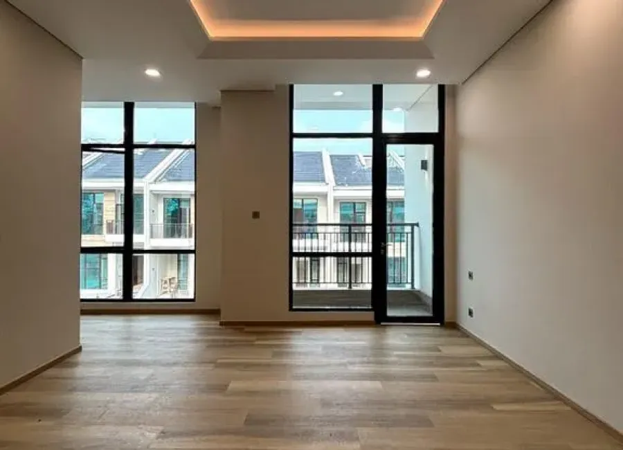 Billionaire's Agent - Disewakan Townhouse 3 Lantai Brand New di Pondok Indah Townhouse Jakarta
