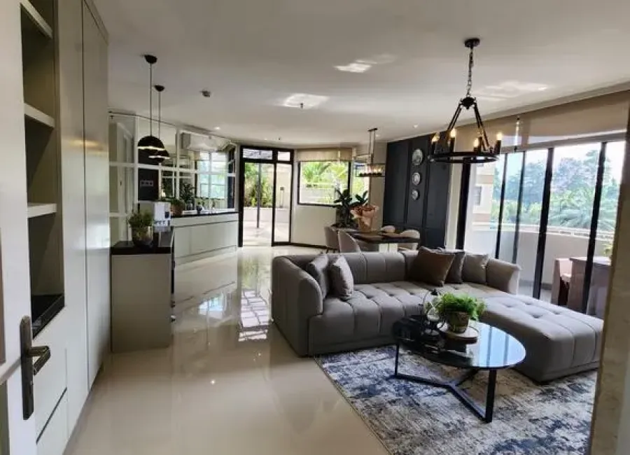 Billionaire's Agent - Dijual Apartemen 3 Kamar Renov di BEVERLY TOWER Condominium, Jakarta
