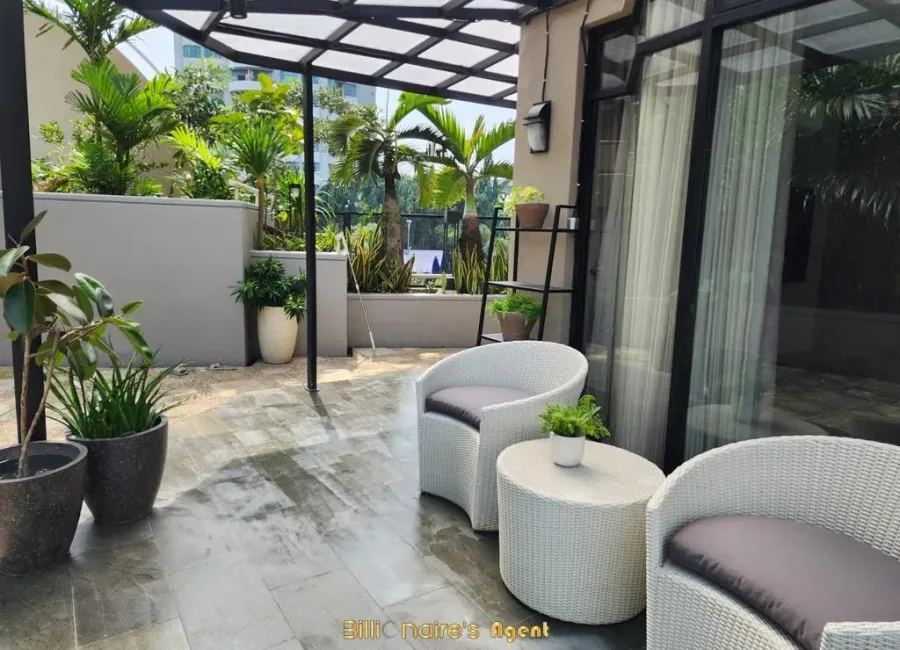 Billionaire's Agent - Disewakan Apartemen 3 Kamar di Beverly Tower TB Simatupang