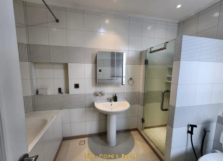 Billionaire's Agent - Dijual Apartemen 3 Kamar Renov di BEVERLY TOWER Condominium, Jakarta