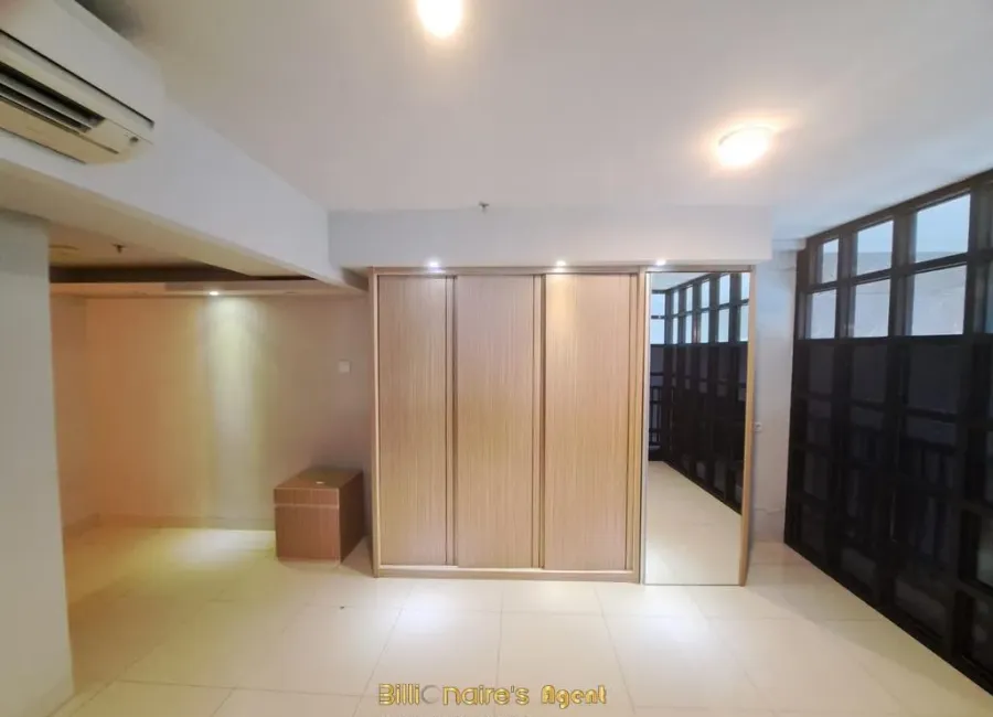 Billionaire's Agent - Dijual Ruang Kantor 97 m² di SOHO Pancoran Jakarta Selatan