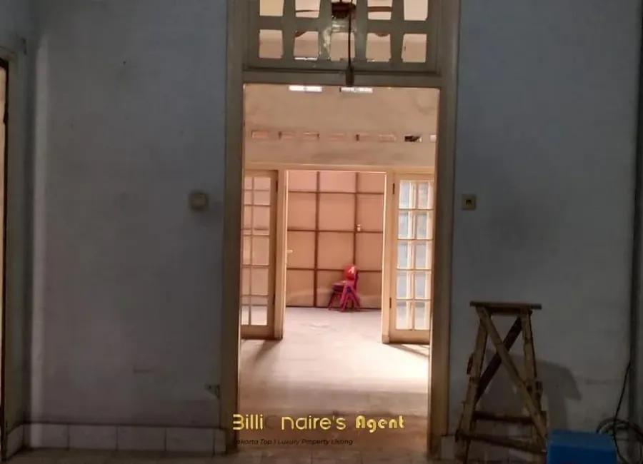 Billionaire's Agent - Dijual Rumah Hitung Tanah Lingkungan Nyaman di Menteng, Jakarta Pusat