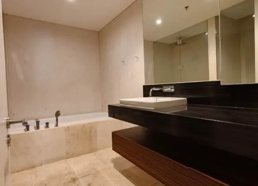 Billionaire's Agent - Disewakan Apartemen 3 Kamar di EAST TOWER-VERDE ONE Kuningan Jakarta