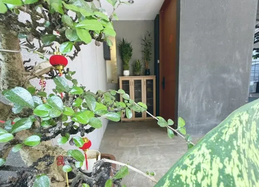 Billionaire's Agent - Dijual Rumah 3 Lantai Furnished di Jl. H.Naimun Kebayoran Lama Jakarta