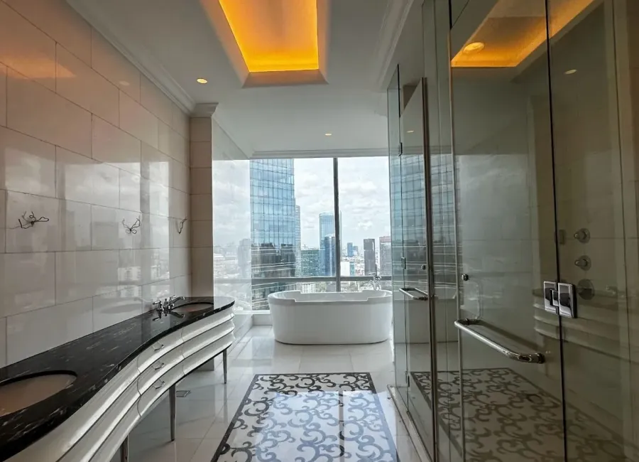 Billionaire's Agent - Dijual Apartemen 4 Kamar Tidur di Raffles Residences Jakarta Selatan