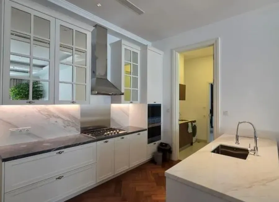 Billionaire's Agent-Disewakan Apartemen 3 Kamar Tidur di Le Parc Residence Jakarta Pusat