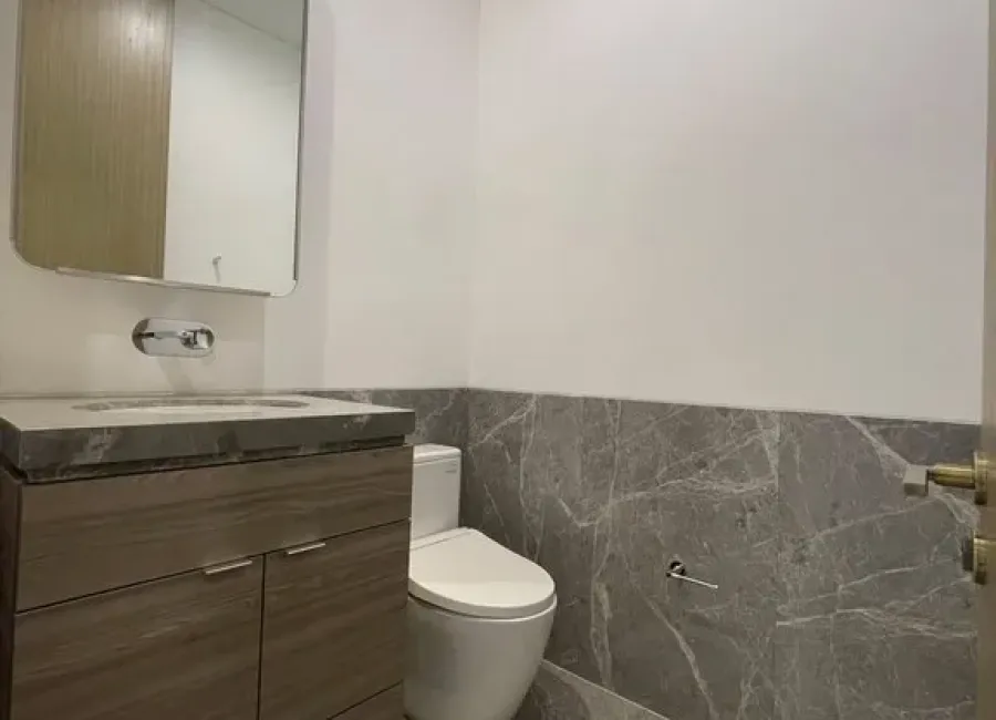 Billionaire's Agent - Disewa Apartemen  2 Kamar (Corner) di  VERDE TWO KUNINGAN, Jakarta