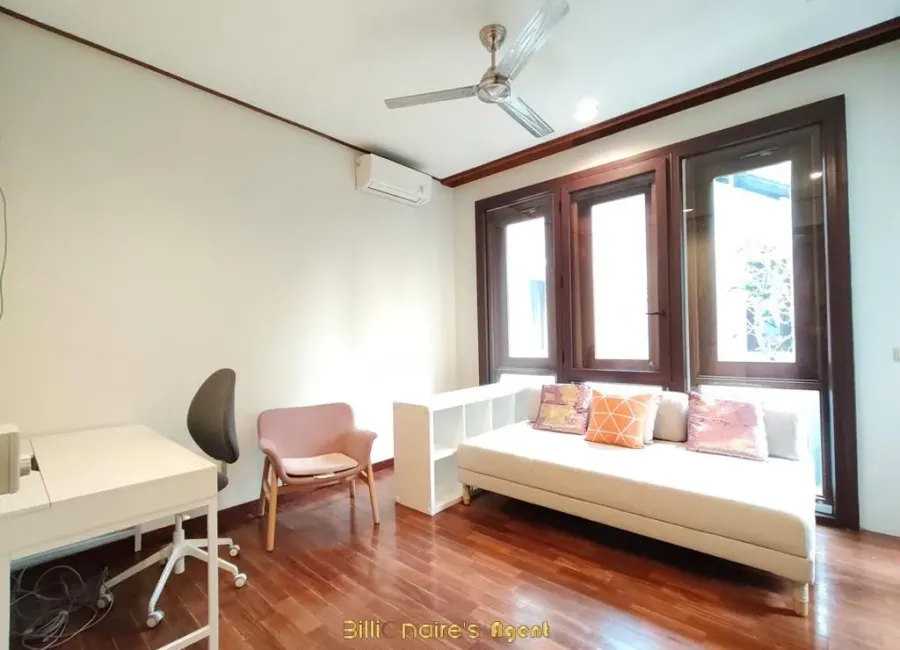 Disewakan Rumah 2 Lantai + Basement di VERANDA I PRIVATE VILLA, CIPETE