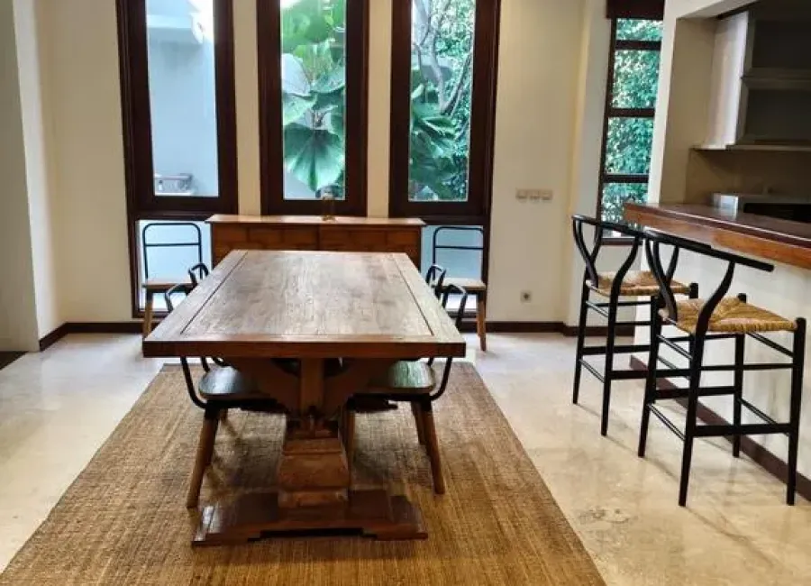Disewakan Rumah 2 Lantai + Basement di VERANDA I PRIVATE VILLA, CIPETE