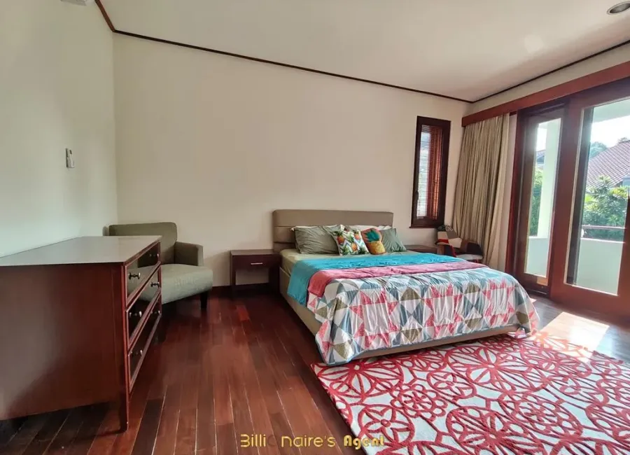 Billionaire's Agent - Disewa Rumah 3 Lantai VERANDA I PRIVATE VILLA CIPETE Jakarta Selatan