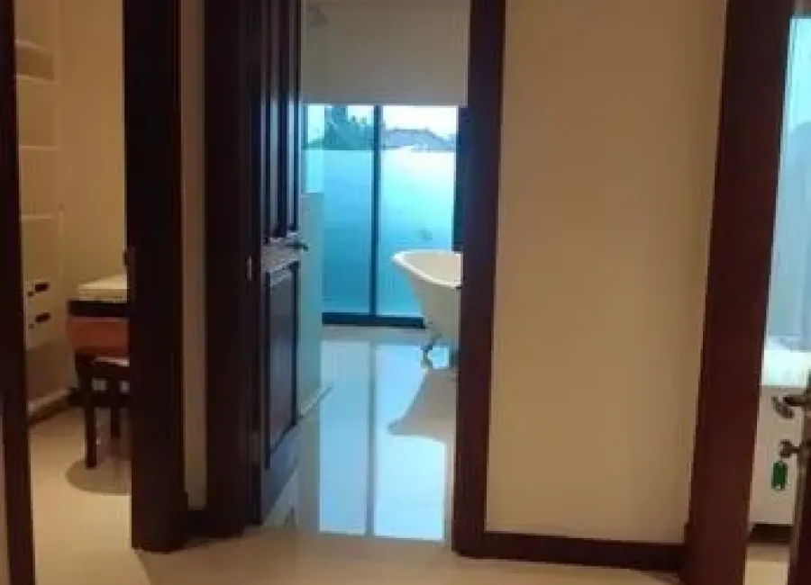 Disewa Compound House 3 Kamar di THE ABBEY Kemang Jakarta Selatan