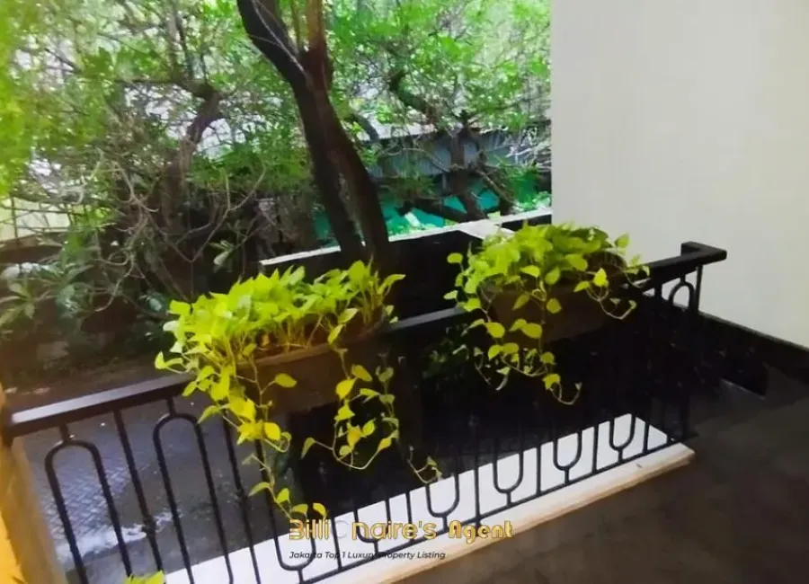Disewa Compound House 3 Kamar di THE ABBEY Kemang Jakarta Selatan