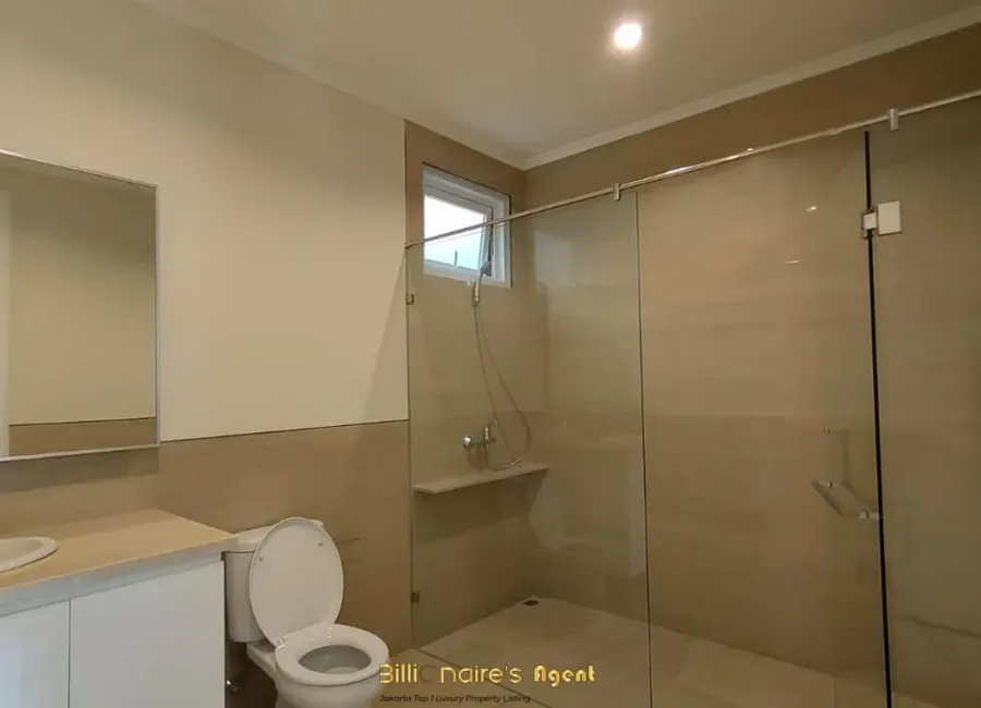 Billionaire's Agent - Disewa Rumah 5 Kamar with Pool di Executive Paradise Jakarta Selatan