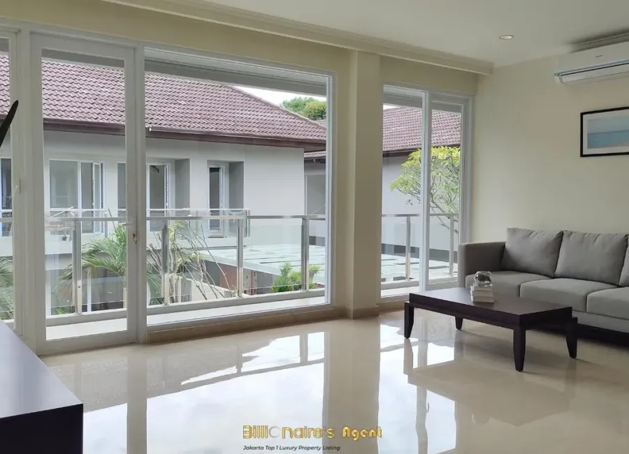 Billionaire's Agent - Disewa Rumah 5 Kamar with Pool di Executive Paradise Jakarta Selatan