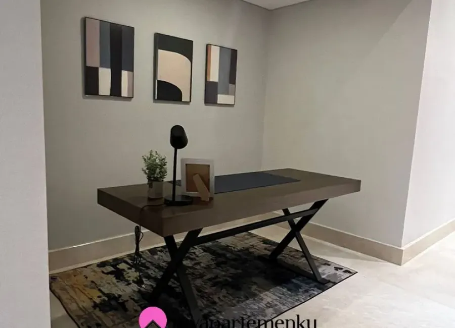 Billionaire's Agent - Disewakan Apartemen 3 Kamar Private Lift dan Full Furnished by Regent Residences Jakarta