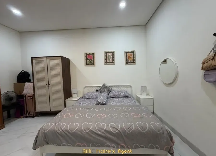 Billionaire's Agent - Dijual Rumah 3 Lantai 5 Kamar diKomplek Taman Gandaria Jakarta Selatan
