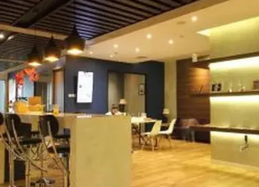 Billionaire's Agent - Disewakan Ruang Kantor 492sqm di Millenium Centennial Tower, Jakarta