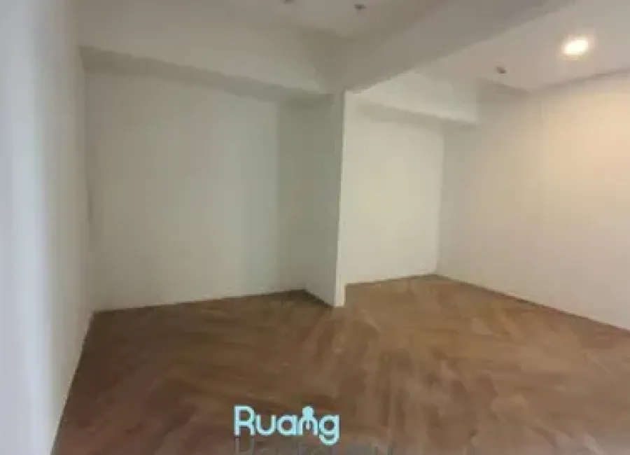 Billionaire's Agent - Disewakan Ruang Kantor 395 sqm di Millenium Centennial Tower, Jakarta