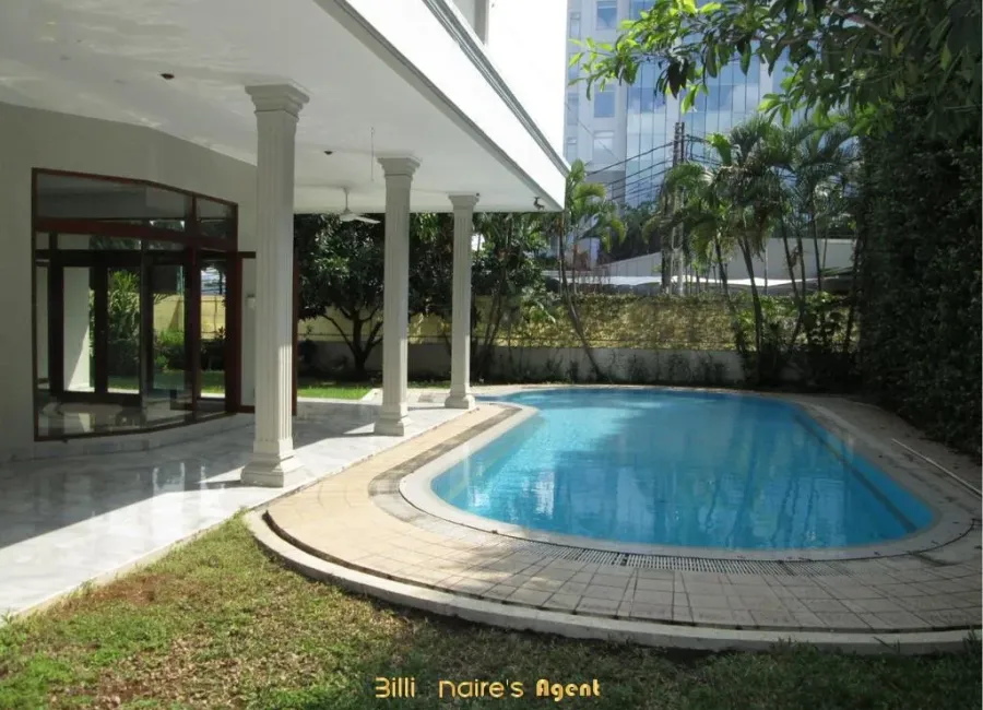 Billionaire's Agent - Disewakan Rumah Compound 2 Lantai di JERVOIS PARK TB. Simatupang