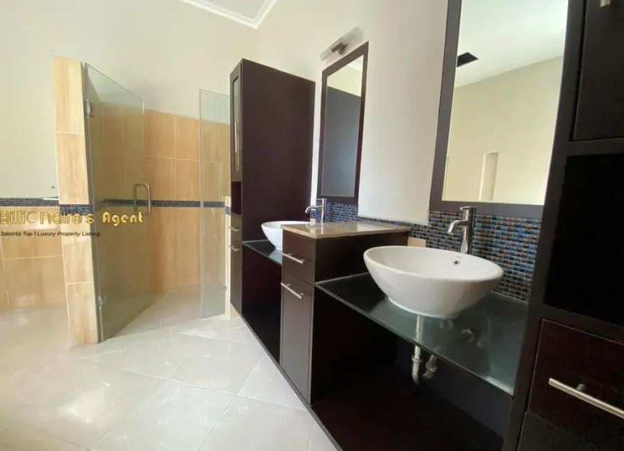 Dijual Rumah 1 Lantai 5 Kamar Dekat MRT Cipete Raya, Jakarta Selatan