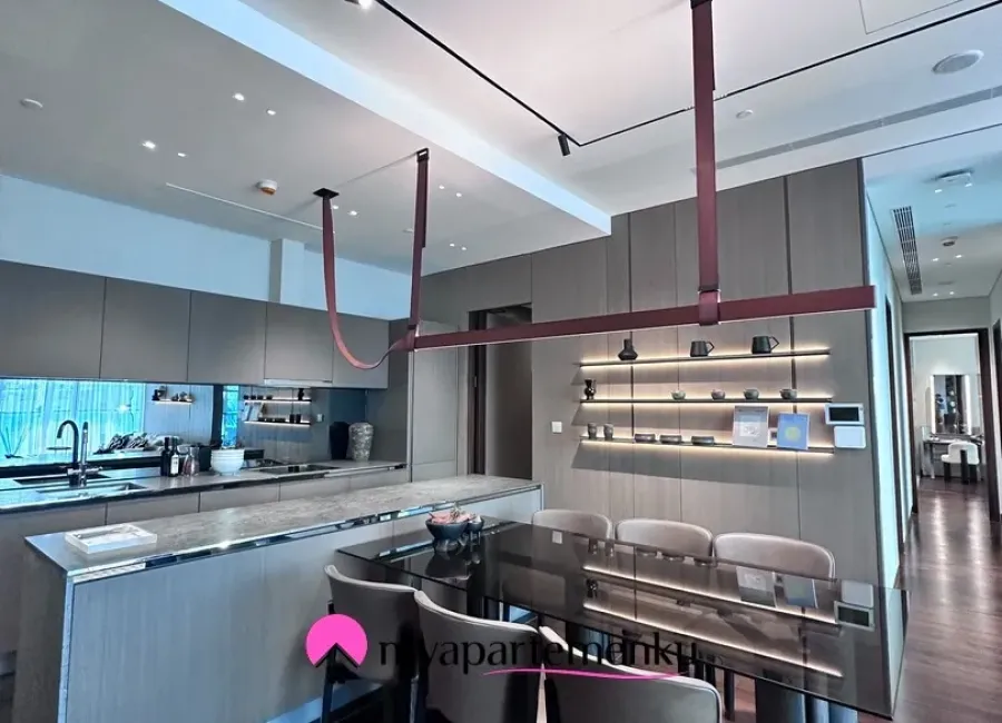 Billionaire's Agent -Dijual Apartemen 3 Kamar Tower 2 & 3 di Savyavasa Jakarta