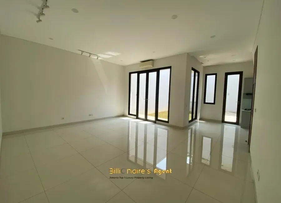 Billionaire's Agent - Dijual Rumah Modern 3 Lantai di OPAL Townhouses Permata Hijau, Jakarta Selatan