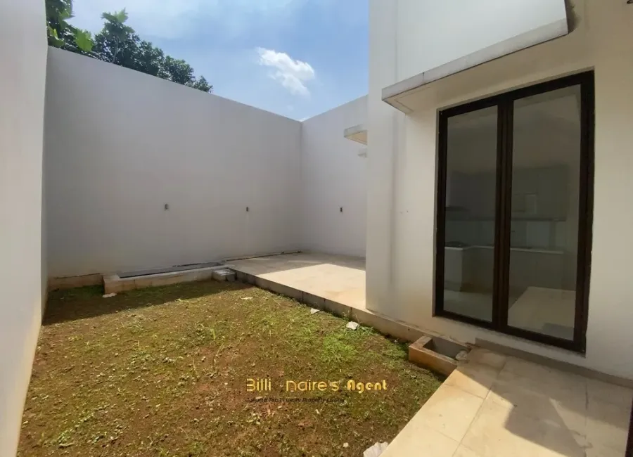 Billionaire's Agent - Dijual Rumah Modern 3 Lantai di OPAL Townhouses Permata Hijau, Jakarta Selatan