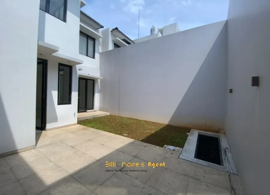 Billionaire's Agent - Dijual Rumah Modern 3 Lantai di OPAL Townhouses Permata Hijau, Jakarta Selatan