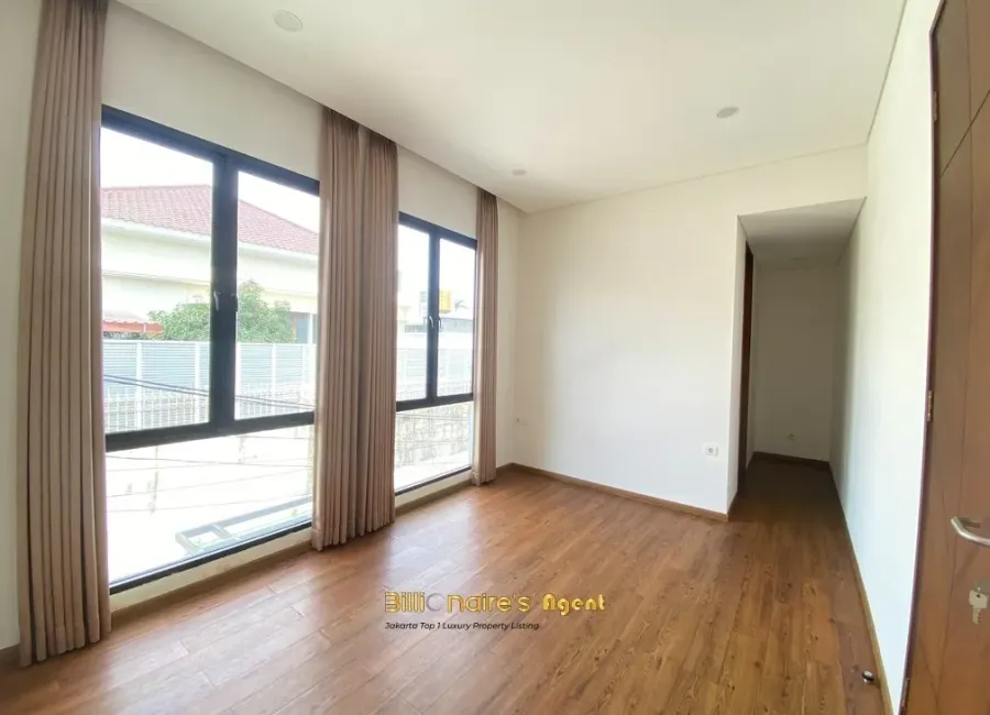 Billionaire's Agent - Dijual Rumah Modern 3 Lantai di OPAL Townhouses Permata Hijau, Jakarta Selatan