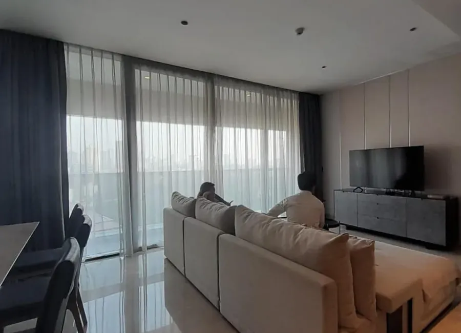 Disewakan Apartemen LUXURY 3 Kamar di Csadomaine